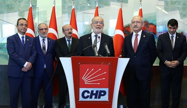SP Lideri Karamollaoğlu AK Parti’yi muhafazakar olarak kabul etmiyorum
