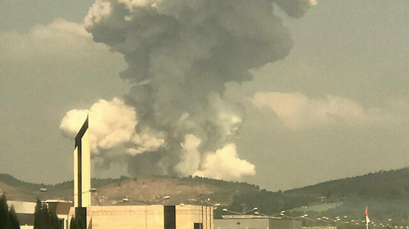 Sakarya’da havai fişek fabrikasında patlama oldu !