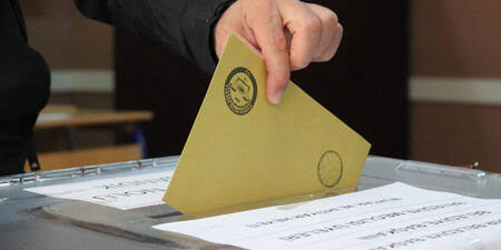 Son seçim anketi akpartide düşüş devam ediyor
