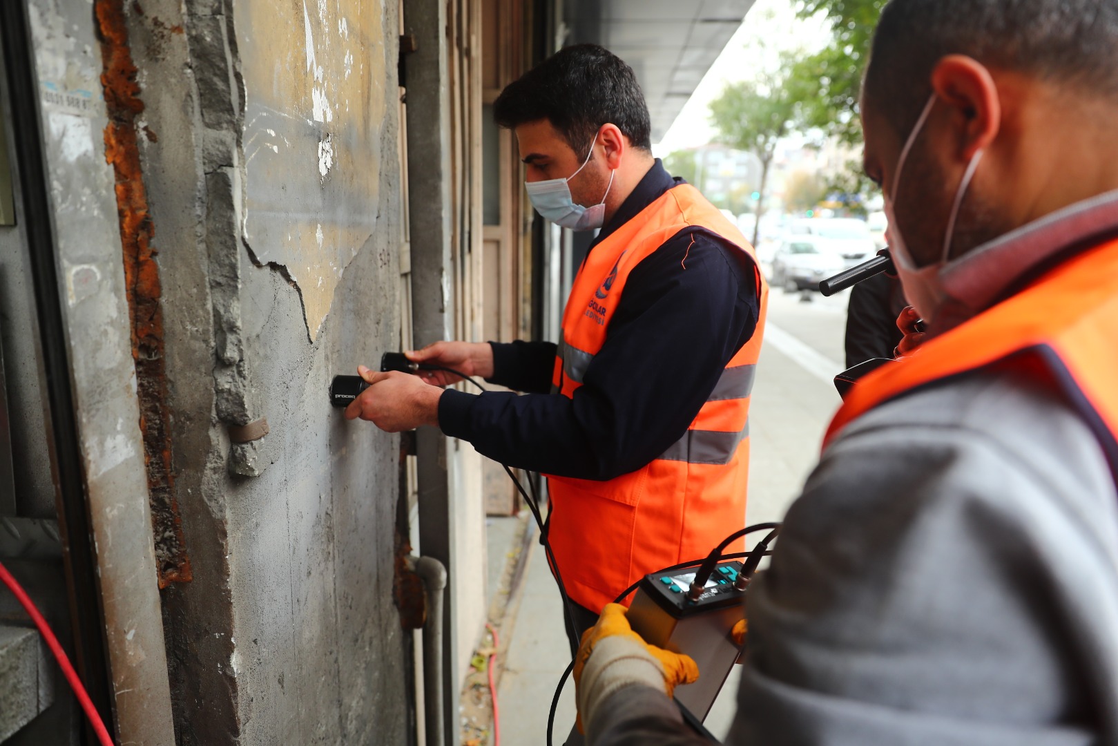 İzmir depreminden sonra bina dayanıklılık testi uygulaması başladı