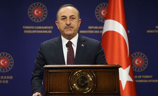 Bakan Çavuşoğlu: Sadece kimlik kartımızla seyahat edebileceğiz