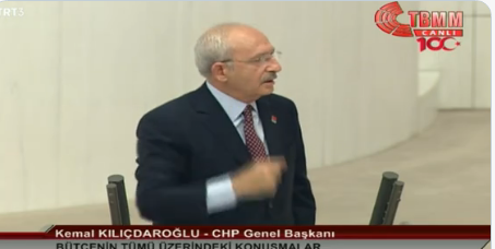 Kemal Kılıçdaroğlu: Hangi gerekçeyle milletin kafasına çay attın! Sağlık çalışanların başarısını kendi üstüne alma!