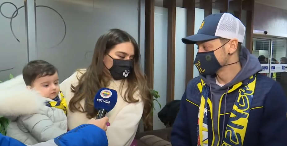 Mesut Özil Fenerbahçe’de Başarılı Olur mu?