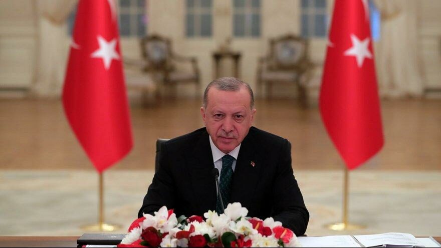 Dünya basını Erdoğan’ın Biden’a yanıtını yorumladı: Çekindi ve kendini frenledi denildi!