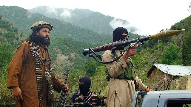 ABD Terör örgütü Taliban hedeflerine hava saldırısı düzenledi