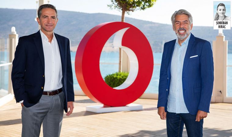 Vodafone CEO’su Aksoy, fiber kazı izninin ellerinden alındığını belirtti