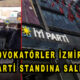 Provokatörler İzmir'de İYİ Parti standına saldırdı!