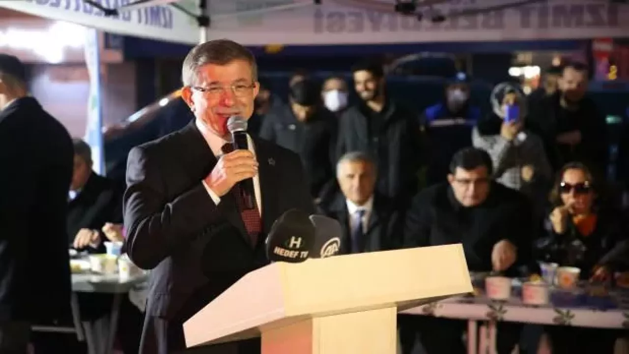 Ahmet Davutoğlu’na ‘Gültekin Uysal’ sorusu! Özür bekliyor mu ?