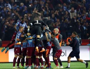 Trabzonspor-Kayserispor maçı sonrası çifte bayram hayallerine veda etti