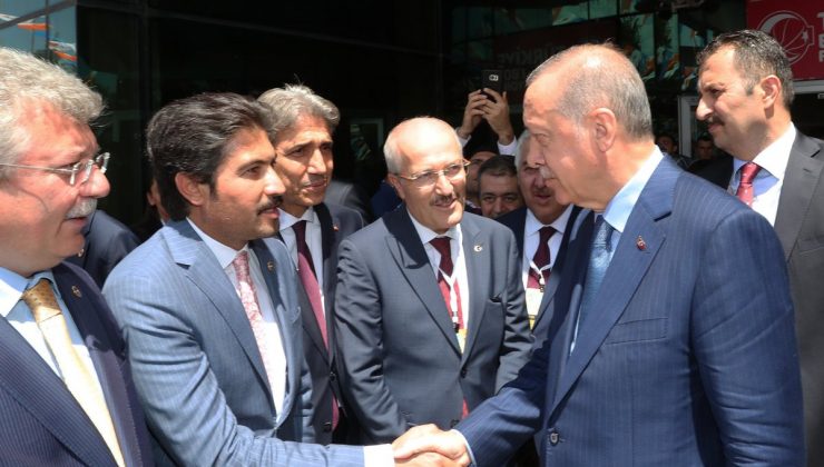 Ak Parti ve Erdoğan’ın sözünün değeri kalmadı: Üç-Beş dolar için birbirlerine düştüler