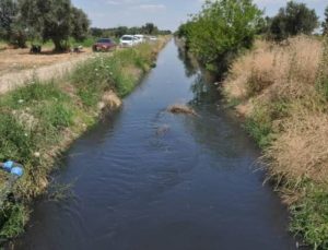 Manisa’da tarımsal sulama kanalına siyanür karıştı,8 işçi zehirlendi