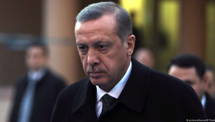 Sosyal Medyada Ak Parti Lideri Erdoğan’ın istifası isteniyor!