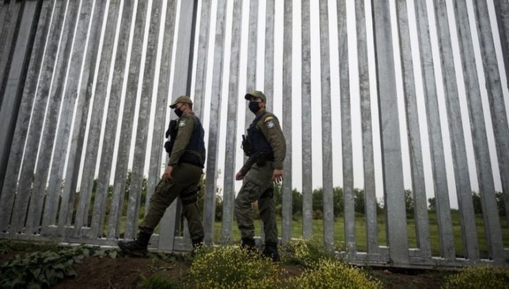 Yunanistan’dan göçmen önlemi: Yunanistan Evros sınırı boyunca üniformalı sınır polisi ve asker konuşlandıracak