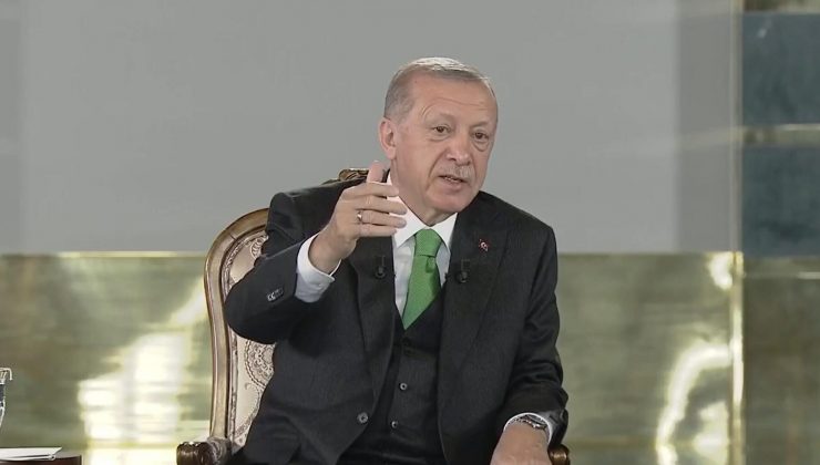 Recep Tayyip Erdoğan: Caminin içini pislediler, bunlar çürük, bunlar sürtük!