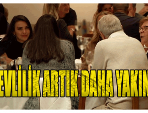 Tuvana Türkay, İzzet Antebi’nin annesi ve babası ile birlikte tanışma yemeği yedi