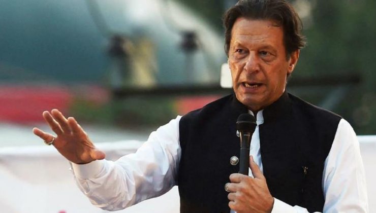 Pakistan’da eski Başbakan Radikal İslamcı Imran Khan’a tutuklama emri