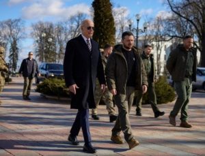 Biden’ın sürpriz Kiev ziyareti: Gazeteciler gizlilik yemini etmiş