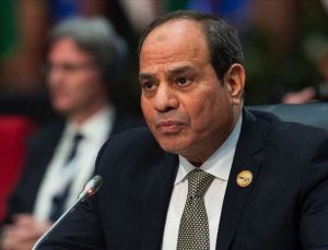 ‘Süveyş Kanalı satıldı iddiası’yla ilgili Sisi’den açıklama