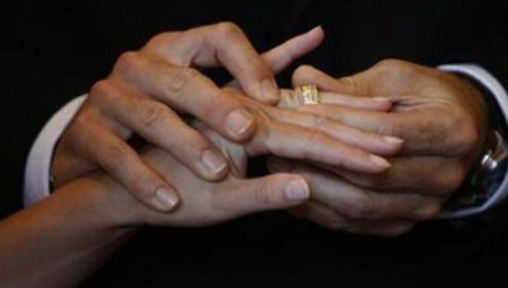 İngiltere ve Galler’de yasal evlenme yaşı 18’e çıkarıldı