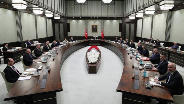 Erdoğan duyurdu: Kabine’de yeni isimlere görev