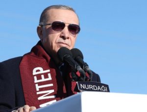 Erdoğan’dan adaylık itirazlarına tepki: ‘Ne oldu? YSK suratlarına vurdu’