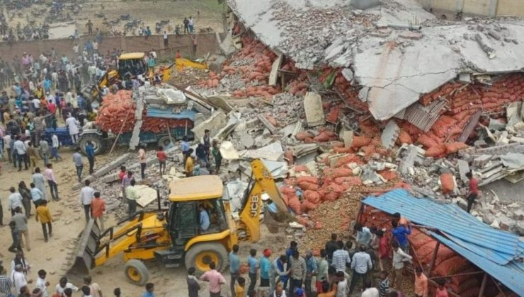 Hindistan’da deponun çatısının çökmesi sonucu 14 kişi öldü