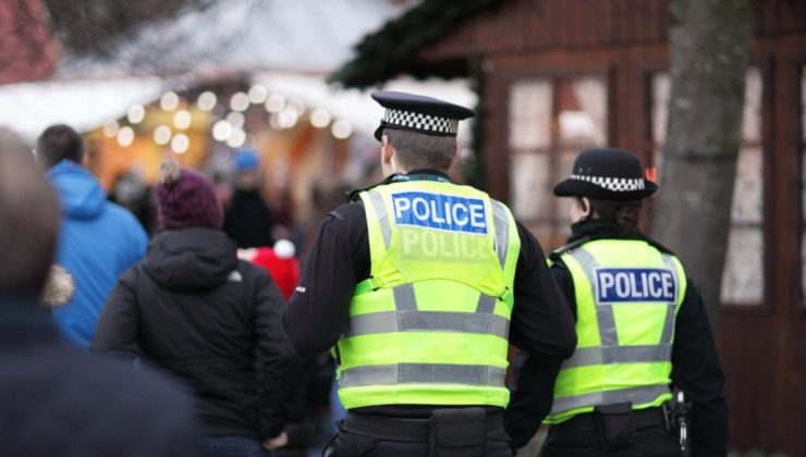 İngiliz polisi ırkçı, homofobik ve kadın düşmanı çıktı