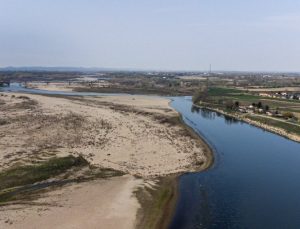 İtalya’nın en büyük nehri Po’daki kuraklık sıkıntısı sürüyor
