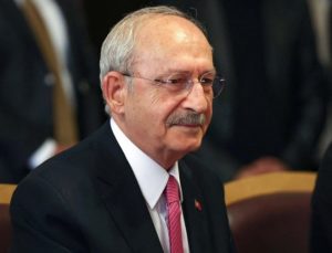Kılıçdaroğlu, çalışmalarını Meclis’teki makamında yürüttü