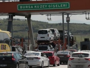 İstanbul – İzmir Otoyolu’nda bayram yoğunluğu, trafik kızardı!