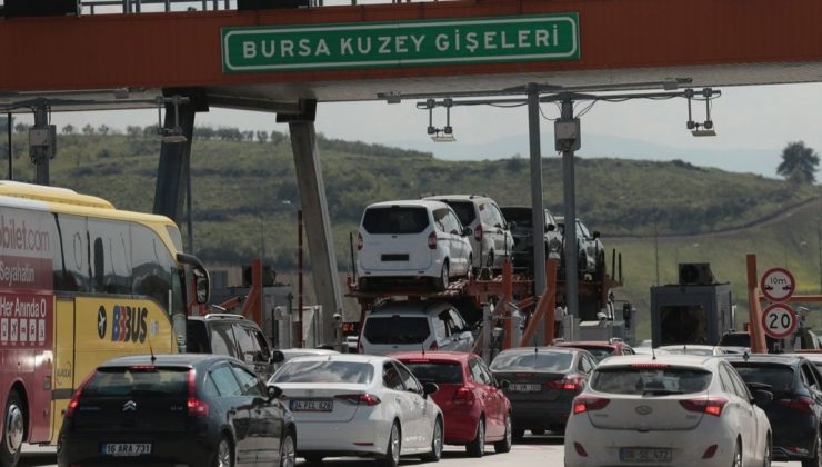 İstanbul – İzmir Otoyolu’nda bayram yoğunluğu, trafik kızardı!