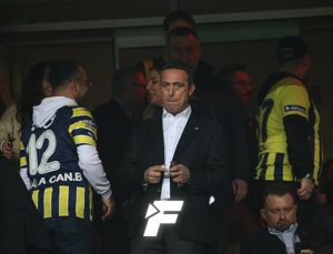 Kadıköy'de büyük şok! Fenerbahçe taraftarı isyan etti: Yönetim istifa!