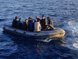 Tunus açıklarında 132 düzensiz göçmen kayboldu